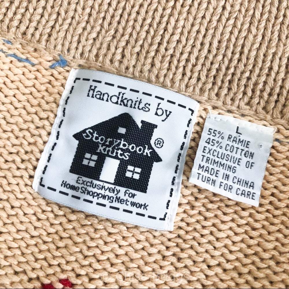 **SOLD** Storybook Knit 🔹 Gorgeous Embellishments - Picture 8 of 8